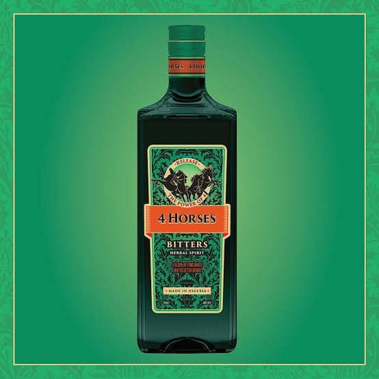 4 Horses Liqueur 750ml