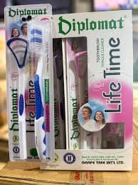 Diplomat Toothbrush and Tongue Scrapper